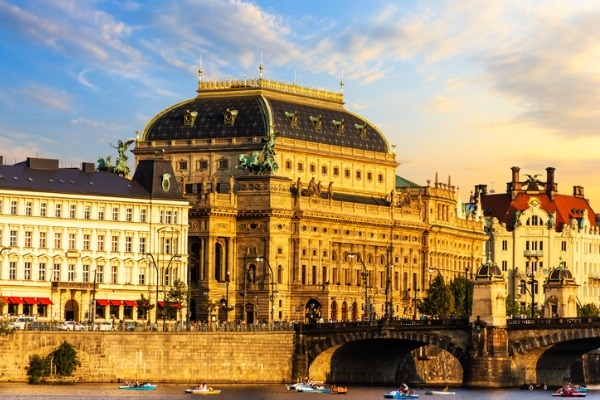 La Ópera de Praga