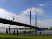 Puente Alemania, Dusseldorf