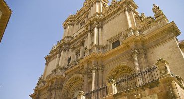 Lorca, abierto por restauración