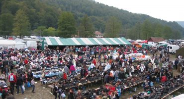 Bienvenidos al mayor mercadillo de Europa del Este…