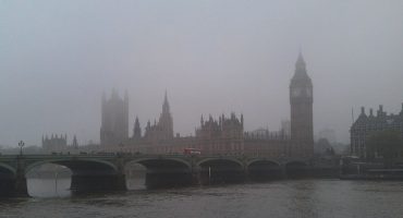 Problemas por niebla en los aeropuertos de Londres