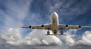 Ébola: la OMS dice que es seguro volar