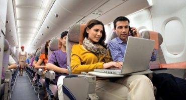 Emirates apuesta por el WiFi gratuito en los aviones
