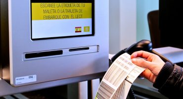 Vueling ya permite la autofacturación en Barcelona