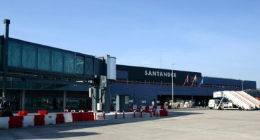 Oferta de parking en el aeropuerto de Santander