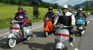 Concentración mundial de Vespas en Croacia