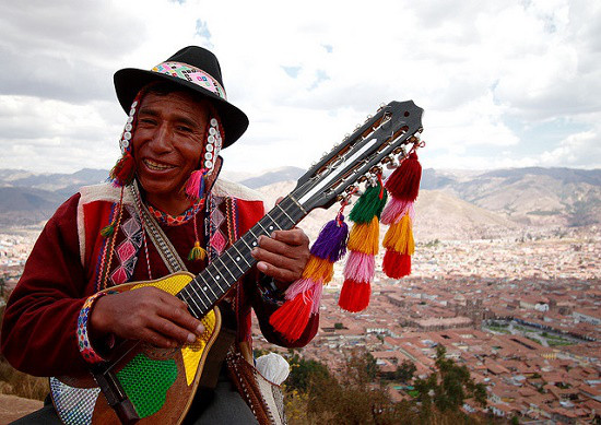 huella dactilar por supuesto Dormido Un viaje por Sudamérica a través de sus instrumentos musicales - El  Magazine del Viajero