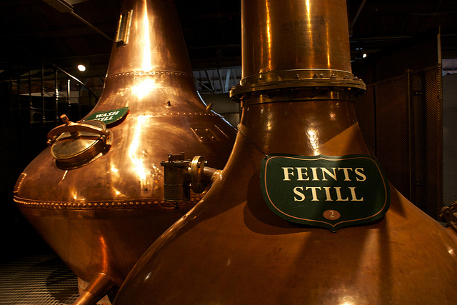 Interior de la destilería del whisky irlandés Jameson
