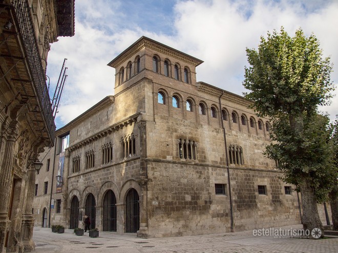 Palacio de los Reyes de Navarra