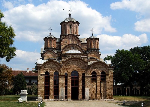 Gračanica-monasterio-kosovo
