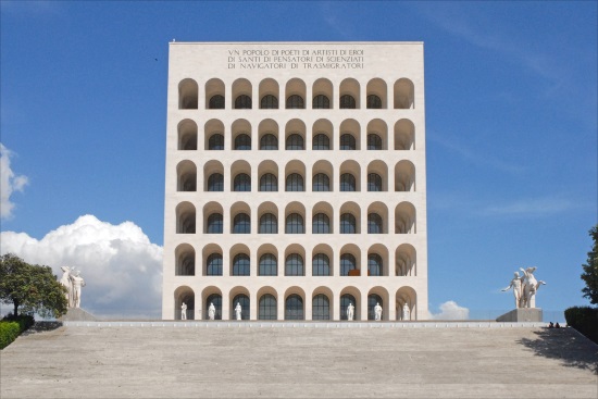 Palacio de la Civilización Italiana, en Eur (Roma)