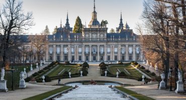 Reales Sitios: 7 palacios que no puedes perderte