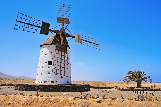 Los molinos de viento de La Oliva (Fuerteventura)