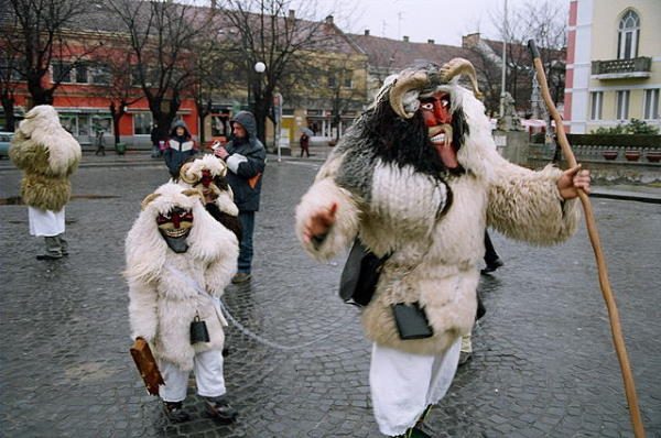 Busójarás, carnaval de Hungría