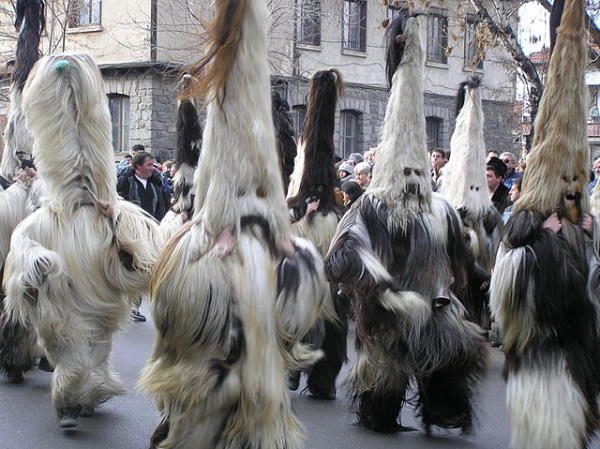 Kukeri, personajes del carnaval de Bulgaria