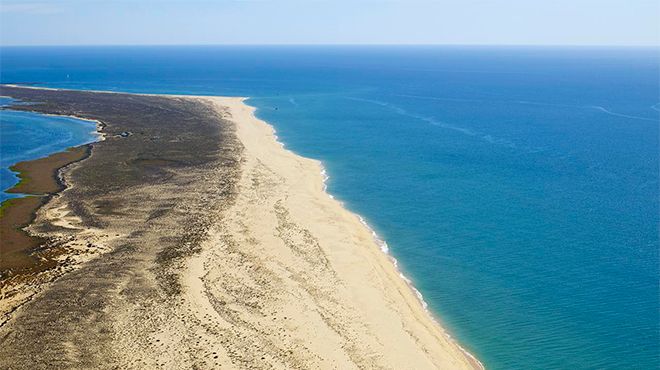 Playa nudista en Isla Barreta (Portugal)