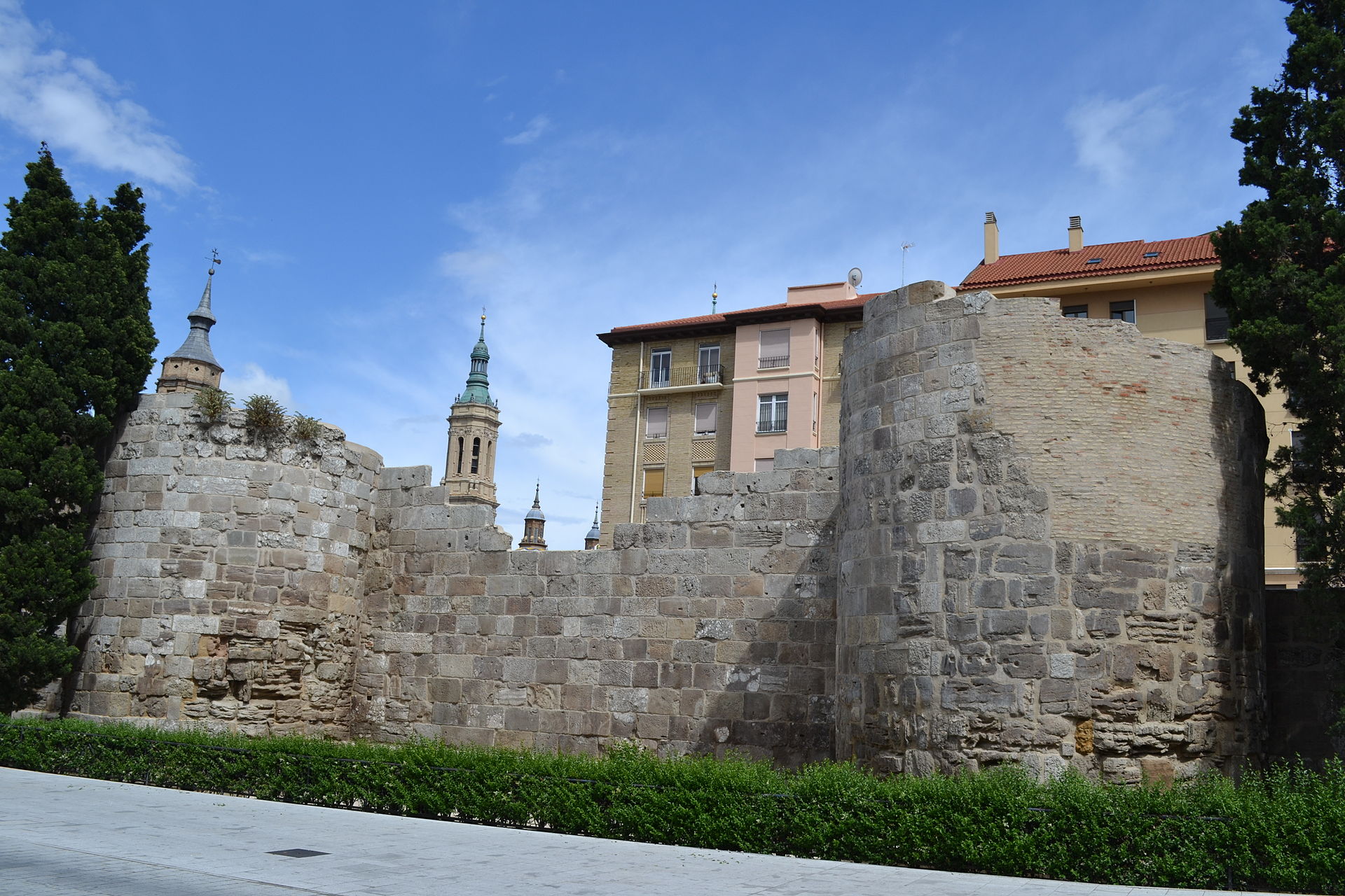 Fragmento de la antigua muralla romana de Zaragoza