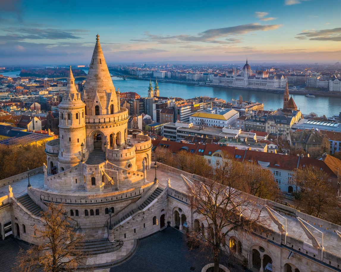 Vistas del Danubio desde el Bastión de los Pescadores (Budapest)