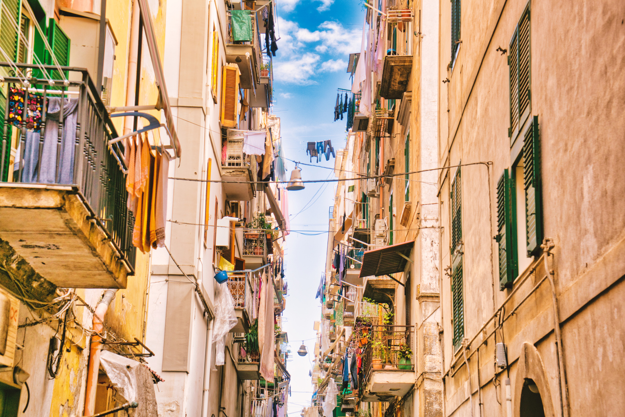 Calle tradicional napolitana