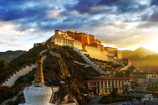 Potala (Lhasa)