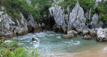 Las 7 piscinas naturales más bonitas de España