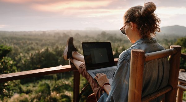 Profesiones para viajar por todo el mundo
