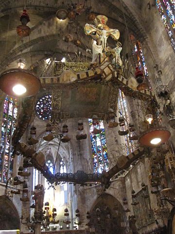 Baldaquino de Gaudí de la Catedral de Palma de Mallorca
