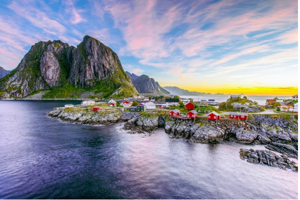 Amanecer en Lofoten, Noruega