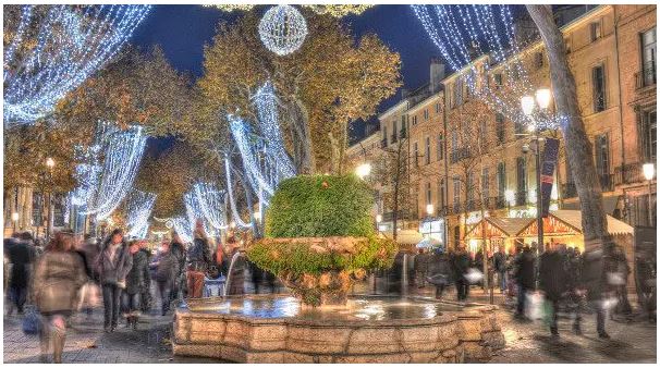 Aix-en-Provence de noche