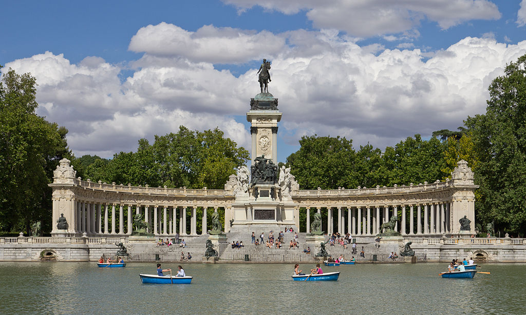 Estanque y Monumento a Alfonso XII en el Retiro