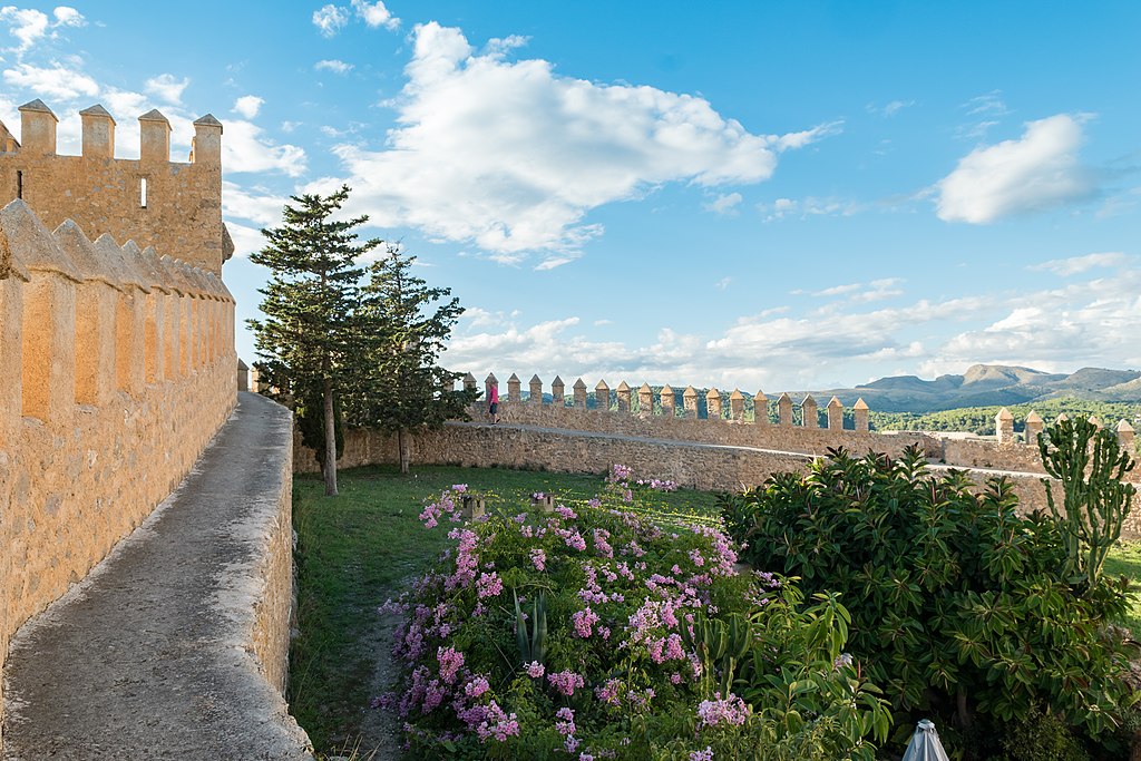 Vistas desde el Santuario de San Salvador en Artà (Mallorca)