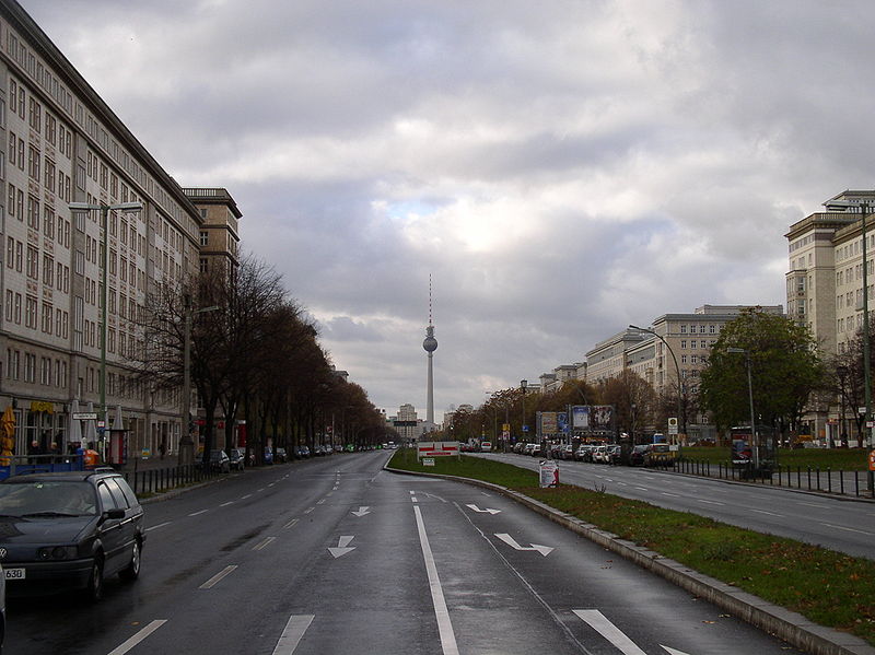 Avenida Karl Marx, en Berlín
