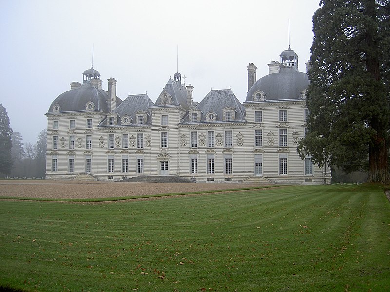 Fachada principal del Castillo de Cheverny