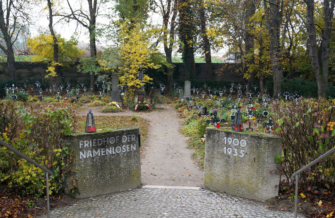 Cementerio de los Sin Nombre, en Viena