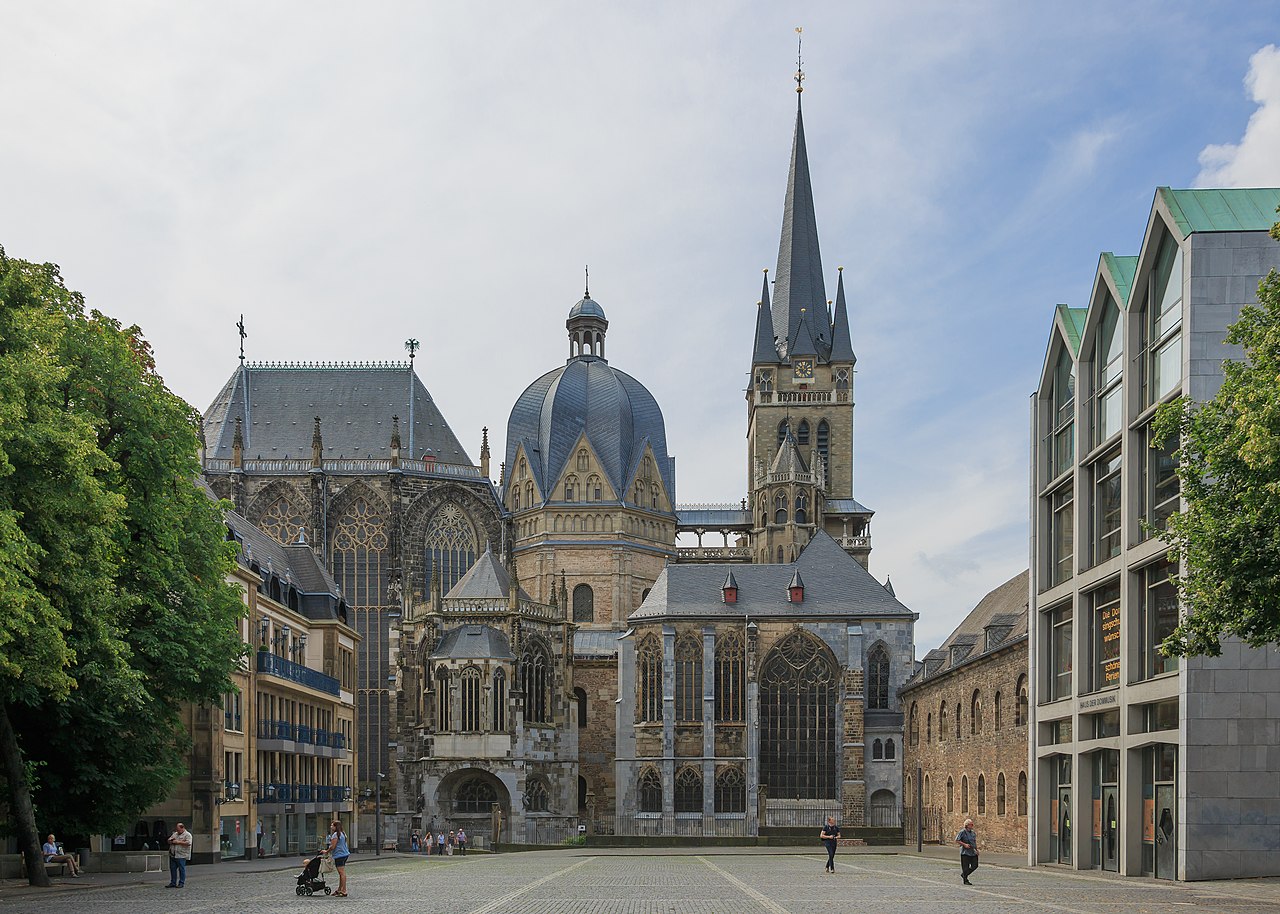 Exterior de la Catedral de Aquisgràn