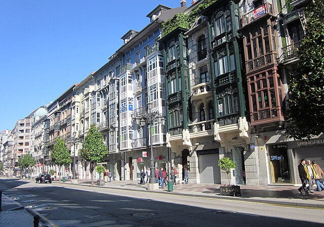 Calle Uría de Oviedo