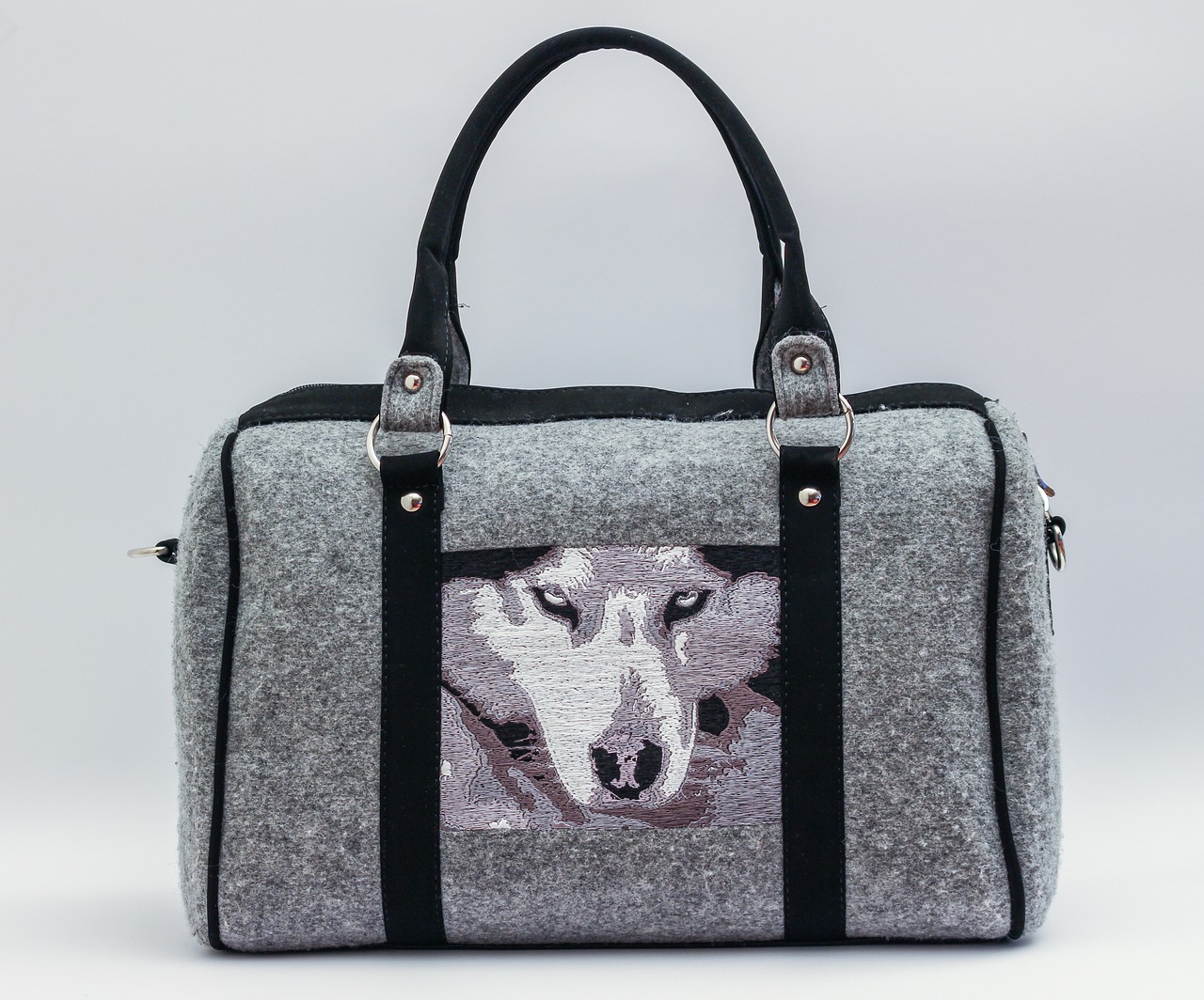 Bolsa de mano con lobo estampado