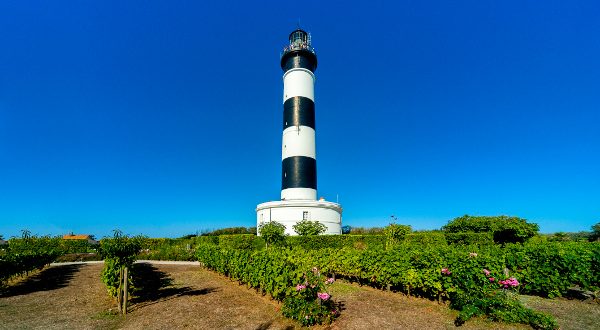 Faro en la isla francesa de Oleron