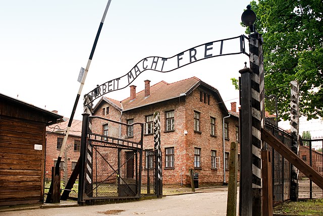 Entrada del primer campo de Auschwitz