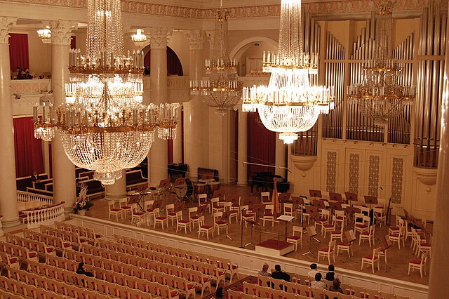 Una de las salas de conciertos de la Filarmónica de San Petersburgo
