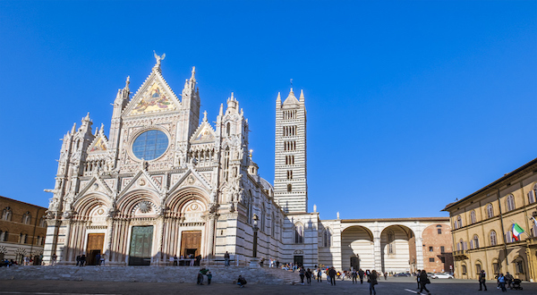 Fachada de la catedral de Siena