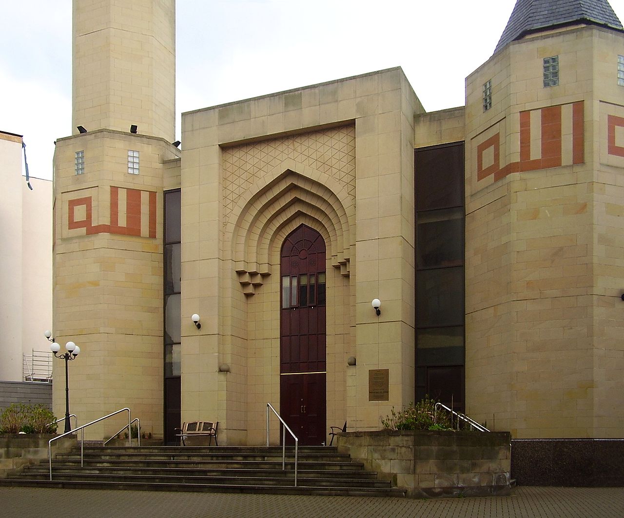 Fachada de la Mezquita Central de Edimburgo