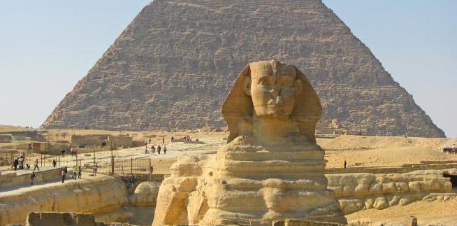 Esfinge de Keops y las Pirámides de Giza