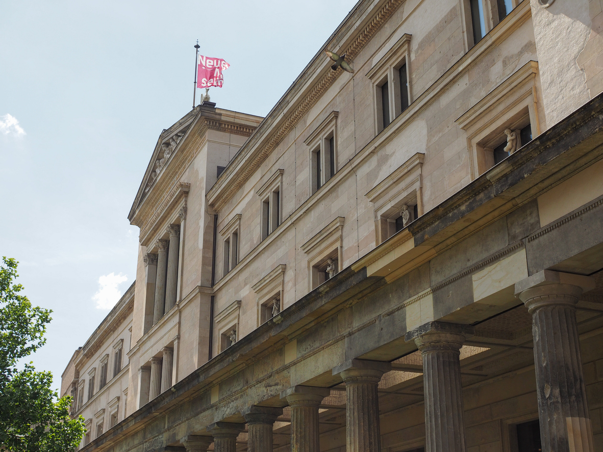 Fachada del Neues Museum en Berlín