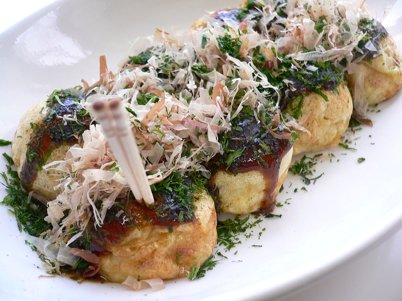 Takoyaki, comida callejera en Japón