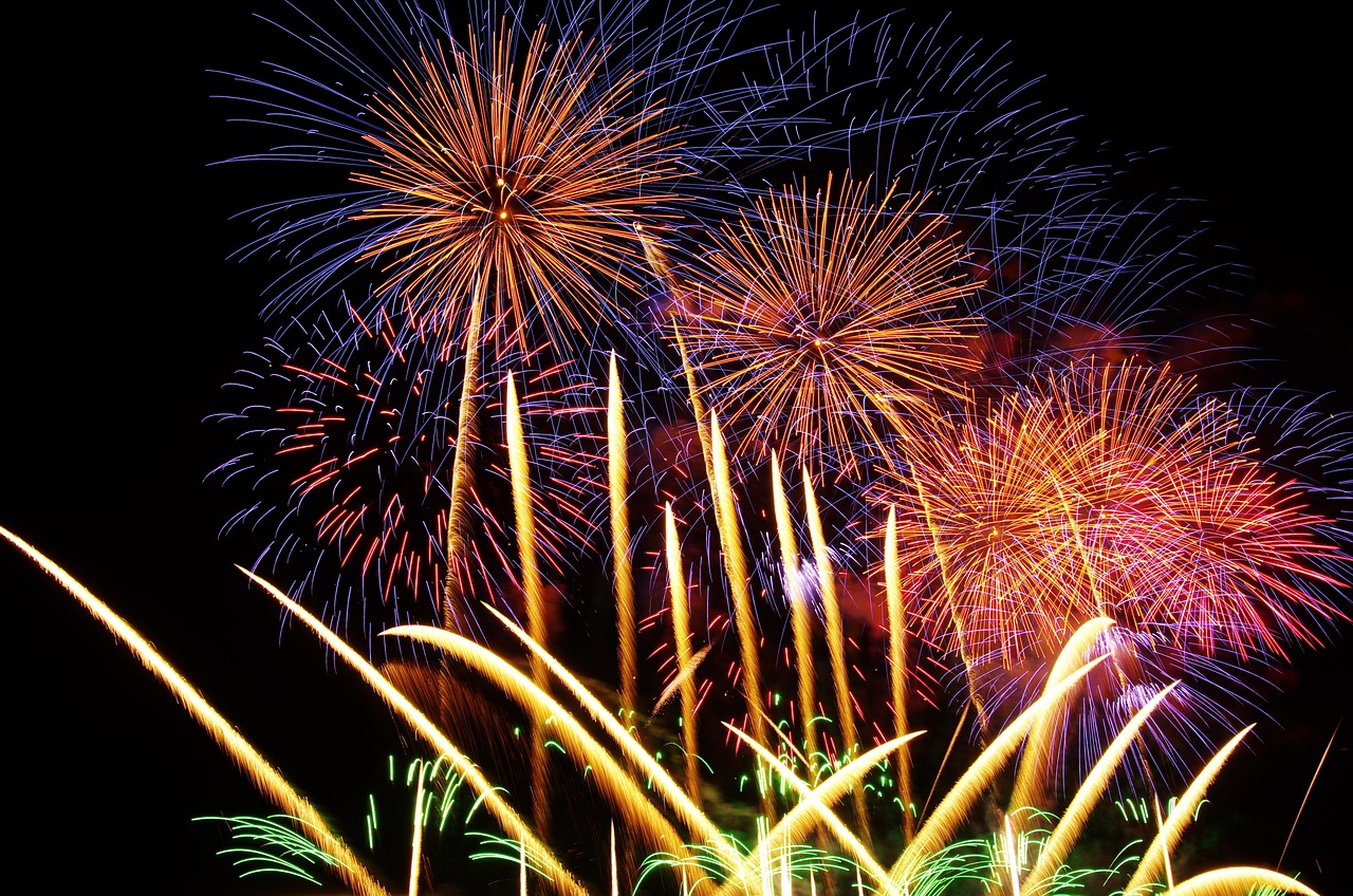 Espectáculo de fuegos artificiales de Moreneuma, Japón