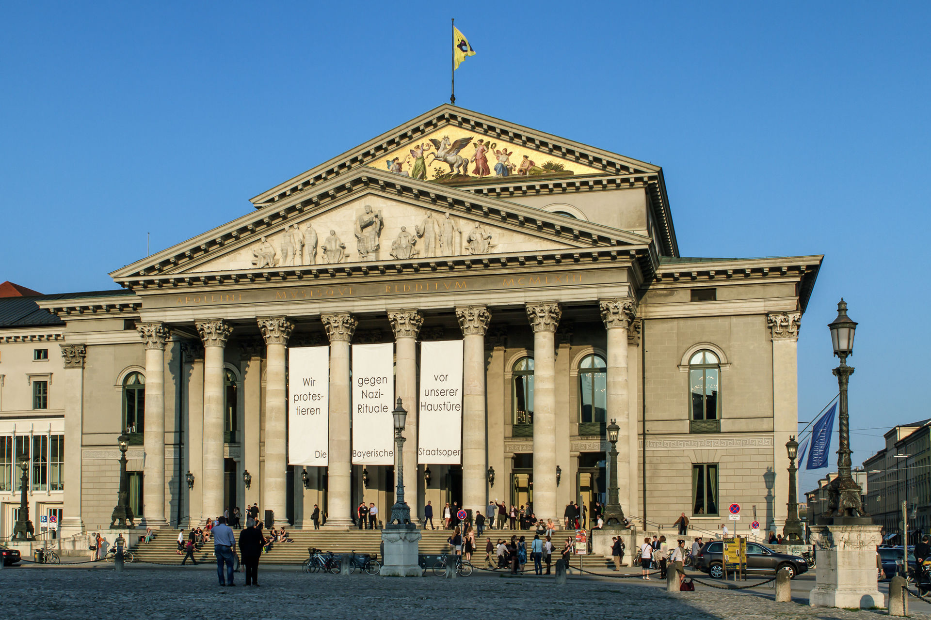Fachada del Teatro Nacional de Múnich