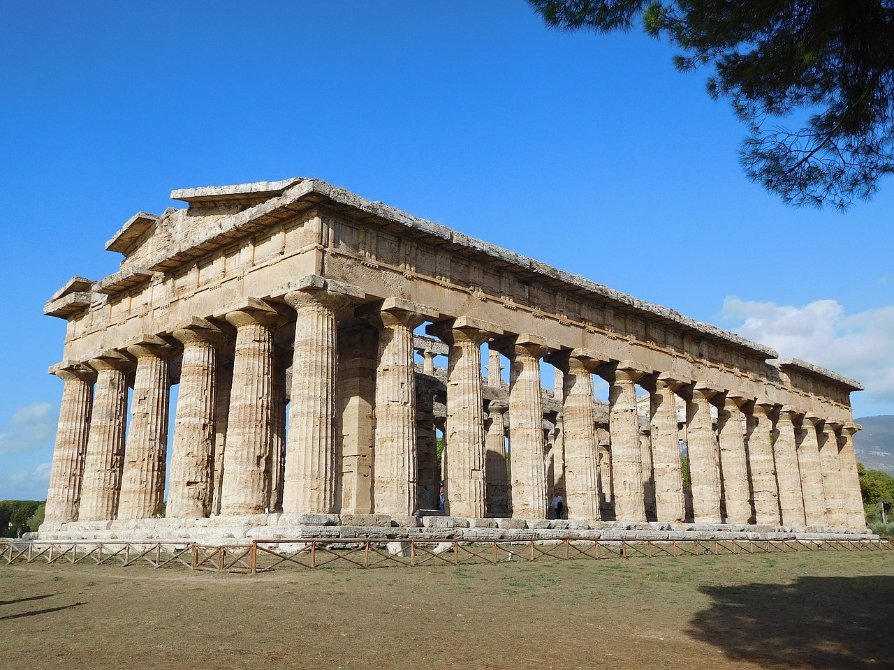 Impactante Templo de Neptuno en Paestum