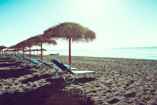 Playa de Kamari, en Santorini